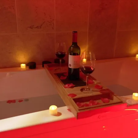Apartment Insolite, Night Secret Groot *