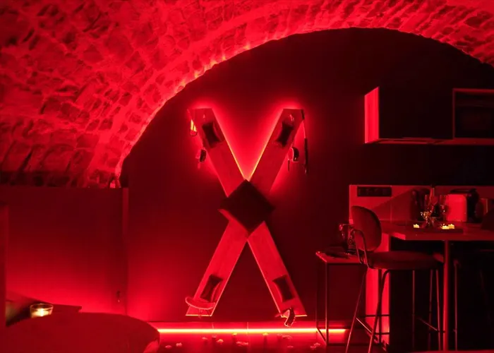 Insolite, Night Secret Groot